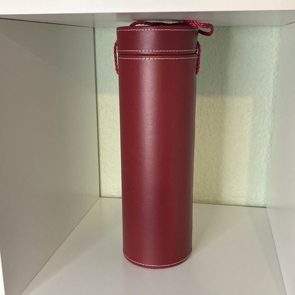 Round Red leather wine bottle carrier tote container gift